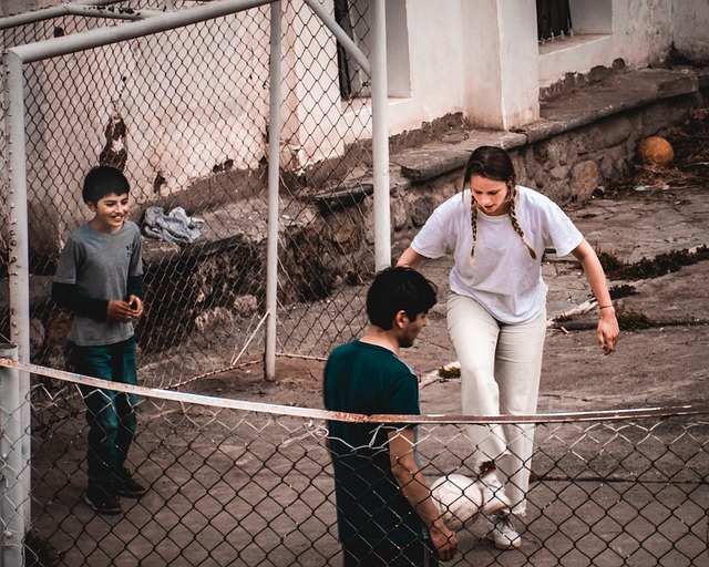 攻击和中场 攻击和中场